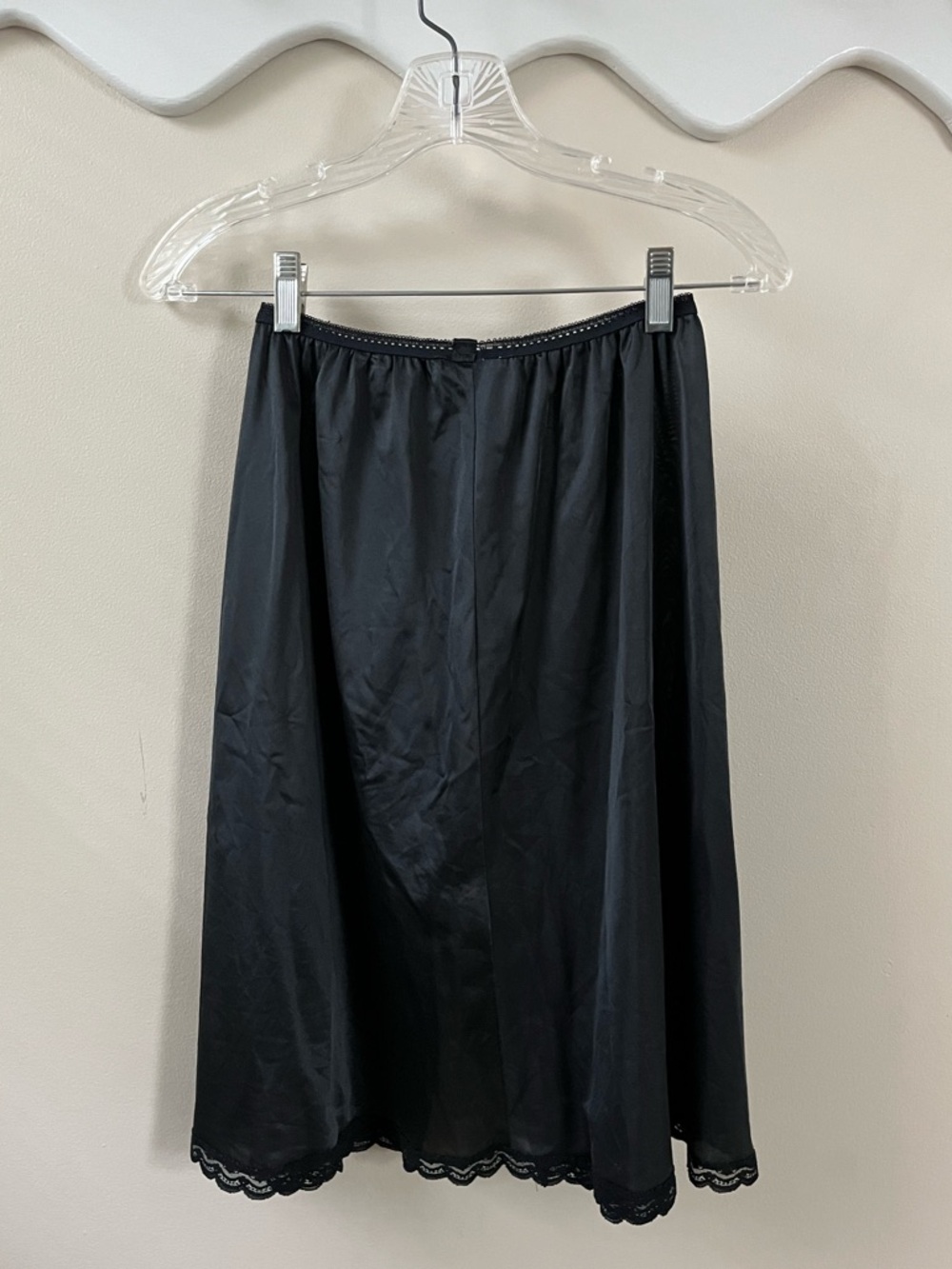 Vintage Pinehurst Lingerie Black Half Slip With Back Slit Size M